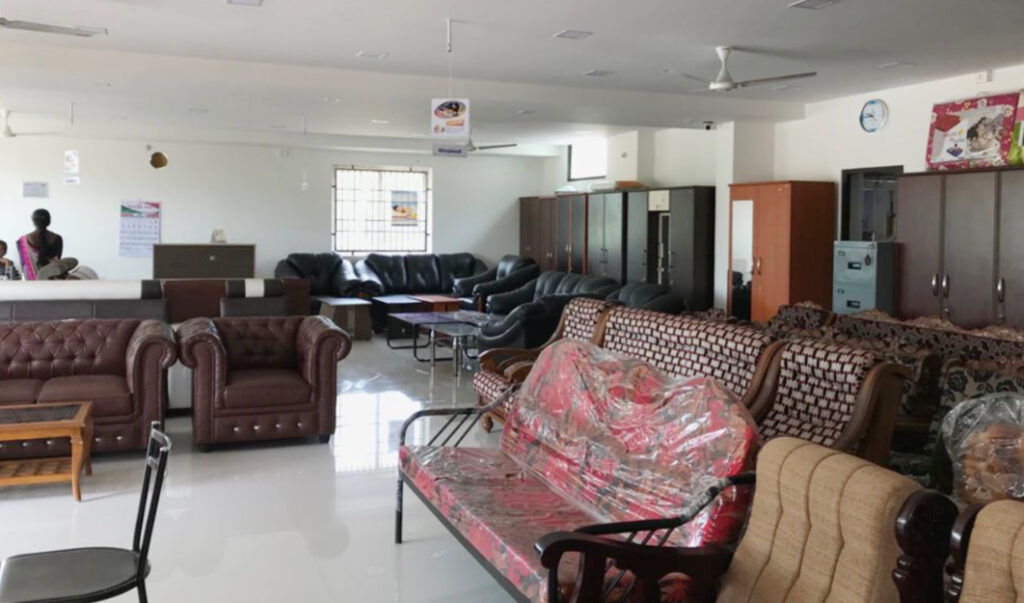 Valluvan Industries and Furnitures - furnitures in tiruchengode